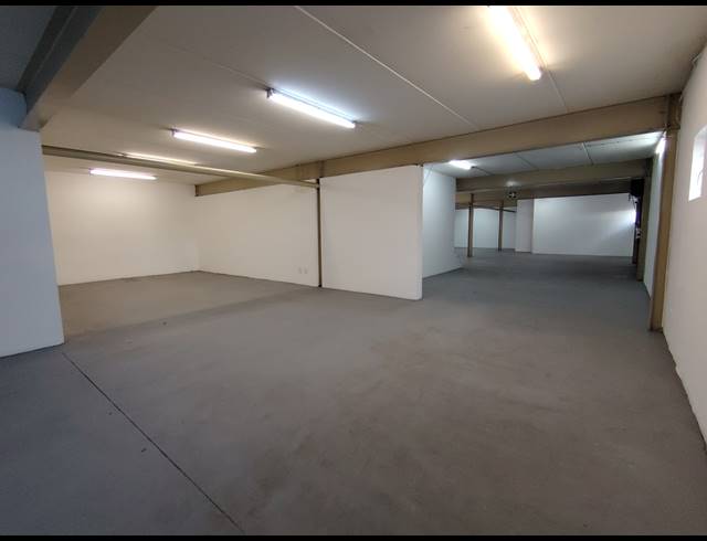484M² WAREHOUSE TO LET IN DRIEHOEK
